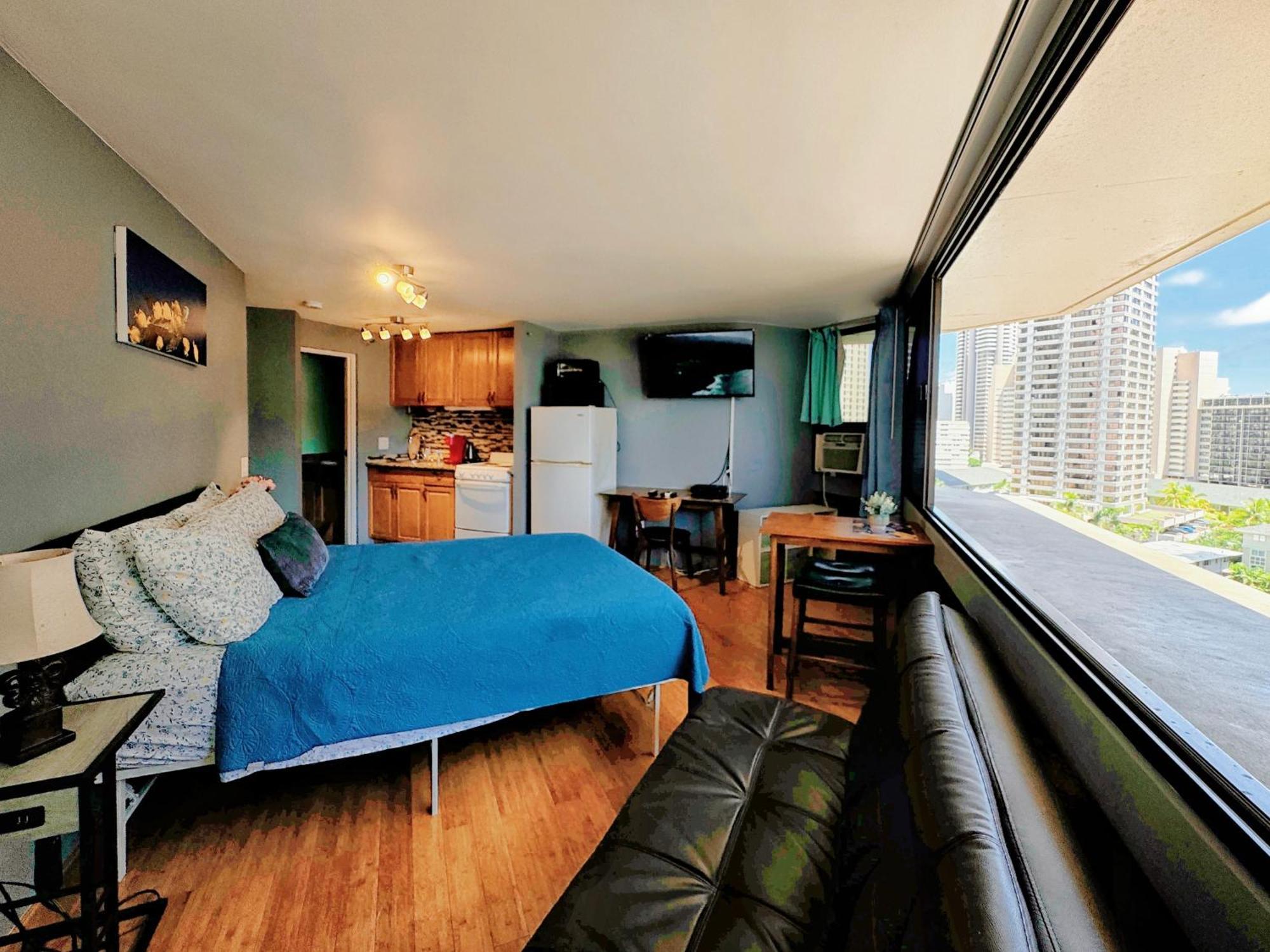Waikiki Studio Steps To Beach-Mall Free Parking-Wifi Honolulu Exterior photo